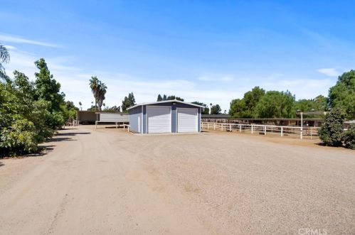 2150 Gratton St, Riverside CA  92504-5201 exterior