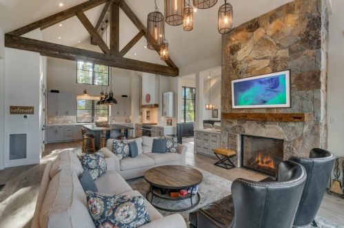 377 James Mciver, Truckee CA  96161-5176 exterior
