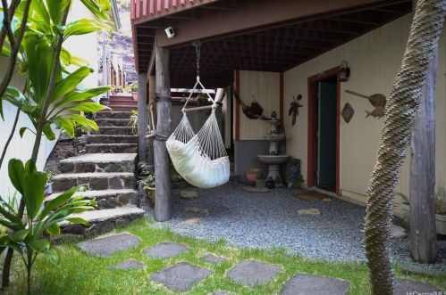 848 Kealahou St, Honolulu HI  96825-2943 exterior