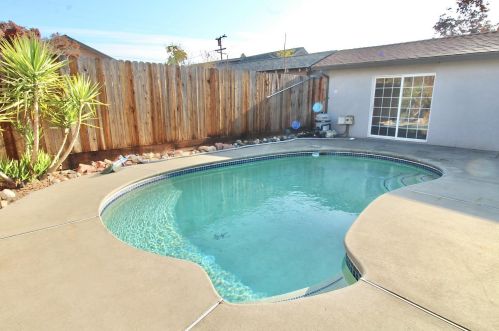 329 1st Ave, Valley Home, CA 95361-3050