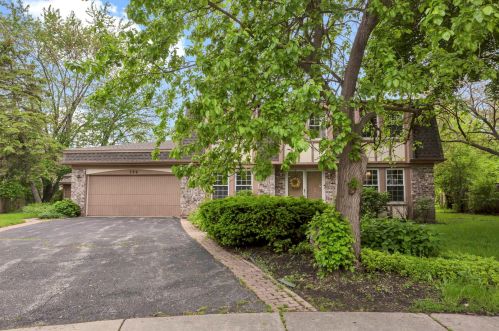 326 Burr Oak Ct, Bannockburn, IL 60015-4717