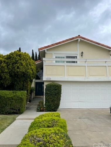 14642 Beach Ave, Irvine, CA 92606-2158