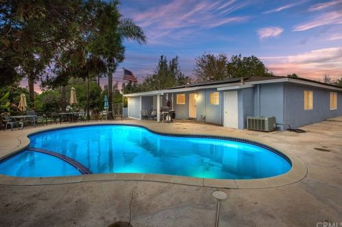 2563 Hillside Ave, Norco, CA 92860-2786