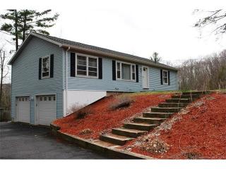 90 Dennison Dr, Torrington, CT 06790-2402