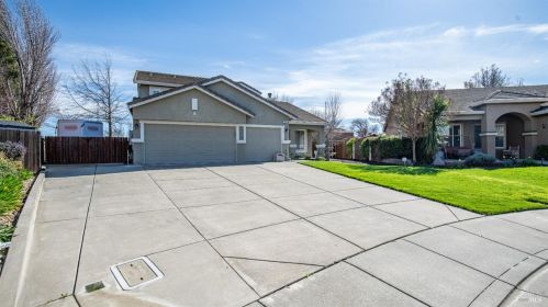 1019 Fawnglen Ct, Vacaville, CA 95687-7710