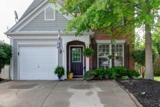 1503 Korona Ct, Holly Springs, GA 30188-3639