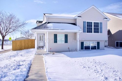 2108 58th Ave, Fargo, ND 58104-7280