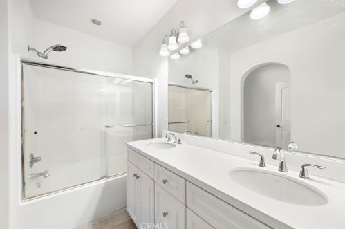 507 Water St, Anaheim CA  92805-4540 exterior