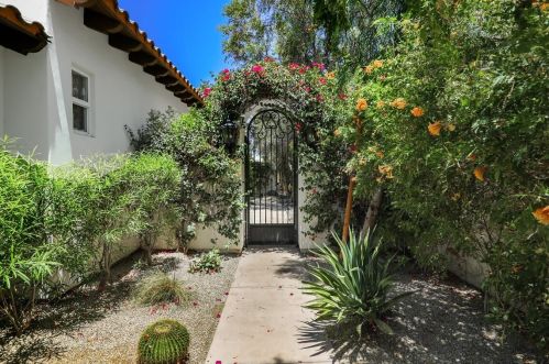 80236 Via Tesoro, La Quinta, CA 92253-9062
