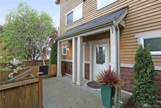 9402 35th Ave, Seattle, WA 98126-3825
