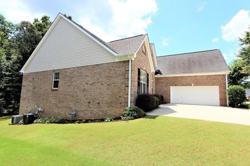 3562 Stoneleigh Run Dr, Buford, GA 30519-8442
