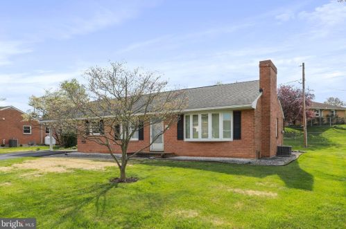 10614 Apple Tree Ln, Williamsport, MD 21795-1133