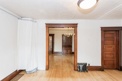 483 Hopkins St, Saint Paul MN  55130-4411 exterior