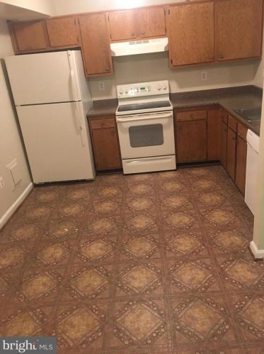 1745 Staley Manor Dr, Silver Spring MD  20904-1563 exterior