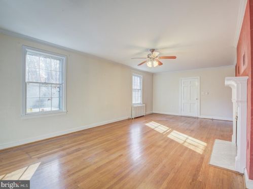 12500 Meadowood Dr, Silver Spring MD 20904-2928 exterior