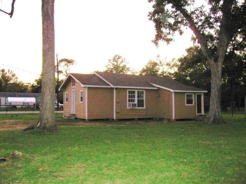 13679 Wigginsville Rd, Conroe, TX 77302-7527