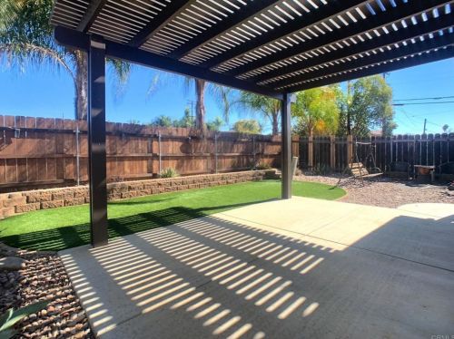 1116 Persimmon Ave, El Cajon, CA 92021-4841