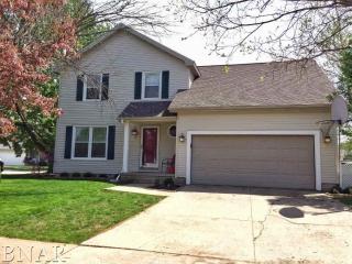 7 Boardwalk Cir, Bloomington, IL 61701-1403