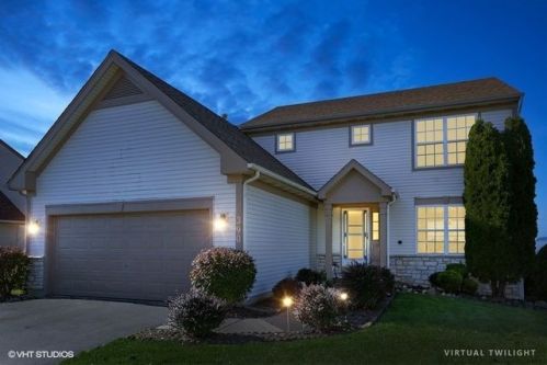 390 Winding Canyon Way, Barrington Hills, IL 60102