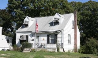 211 Washington Ave, Matawan, NJ 07747-2971