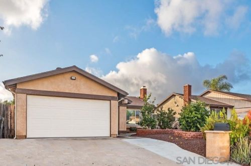 11340 Clearspring Rd, San Diego, CA 92126-1623