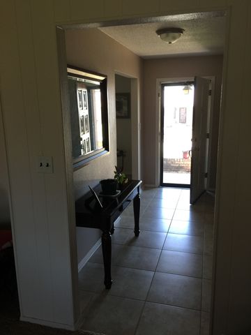 2136 J St, Miami, OK 74354-8904