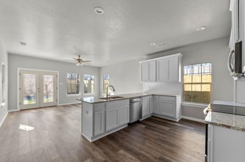 1030 Annie St, Fort Worth TX  76104-1505 exterior