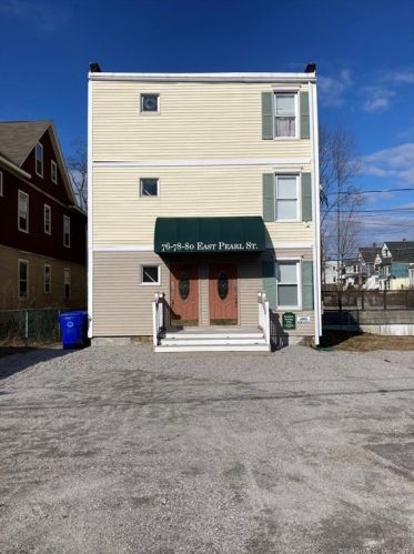 76 Pearl St, Torrington CT  06790-5228 exterior