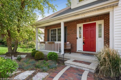 204 Red Hawk Rd, Pingree Grove, IL 60140-8244