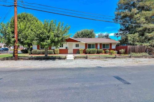 1554 Grv Way, Concord CA  94519-2845 exterior