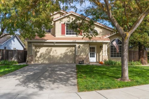 1327 Jonathan Pl, Tracy, CA 95377-8218