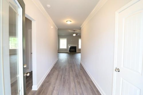 815 Wellford Ave, Jefferson, GA 30549-3146