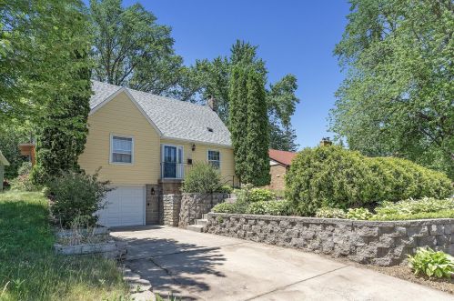 1789 Hamline Ave, Saint Paul MN  55113-6221 exterior