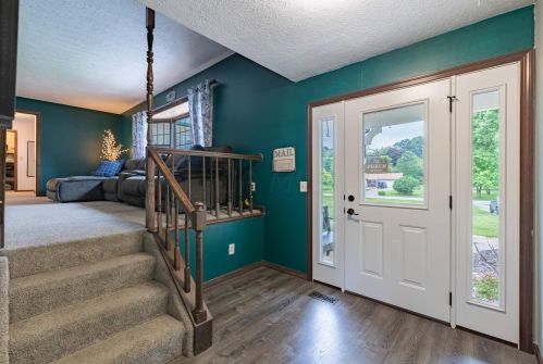 39 Nightingale Trl, Enon, OH 45323-9712