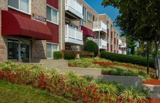 2260 Alice Ave, Oxon Hill MD  20745-3546 exterior