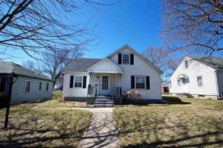 2008 Esplanade Ave, Davenport IA  52803-2430 exterior