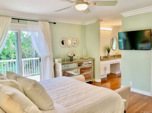 8505 Meadowridge St, Anaheim CA  exterior