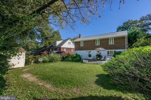 1707 Lansdowne Way, Silver Spring MD 20910-1440 exterior