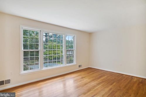 1420 Billman Ln, Silver Spring MD 20902-1421 exterior