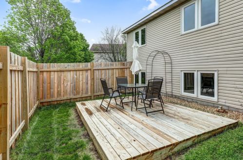 1189 Dawn Ln, Saint Paul MN  55125-8507 exterior