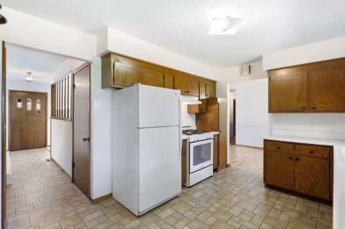 1520 21st Ave, Saint Paul MN  55112-5536 exterior