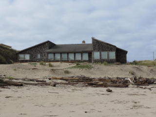 1 Alsea Bay Dr, Waldport, OR 97394-9446