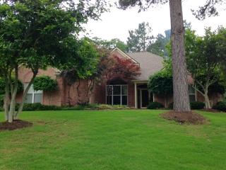 4305 Dalton Downs Dr, Memphis, TN 38135-1241