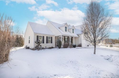 12 Steeple View Dr, Ellington, CT 06029-3449