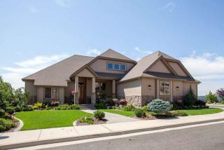 13711 Rustic Ln, Spokane, WA 99208-6257