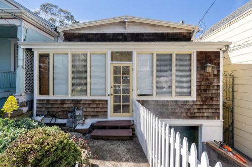 38 Gladys St, San Francisco, CA 94110-5428