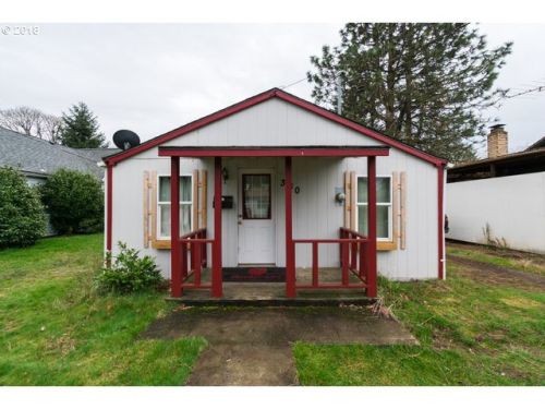 330 Isabella St, Lebanon, OR 97355-4220