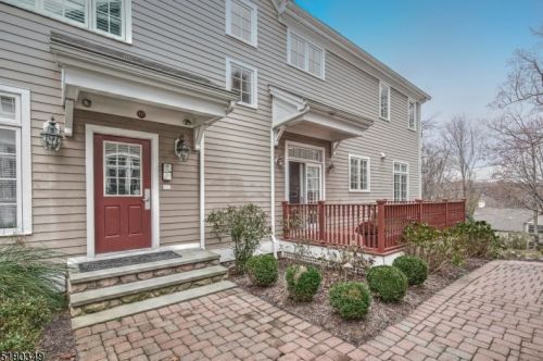 60 Chestnut St, Morristown, NJ 07960-5389
