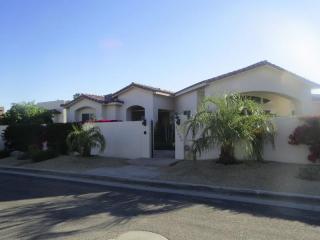 51480 Calle Hueneme, La Quinta CA  92253-8930 exterior