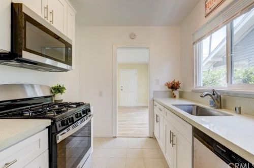3341 Chestnut St, Riverside CA  92501-2731 exterior
